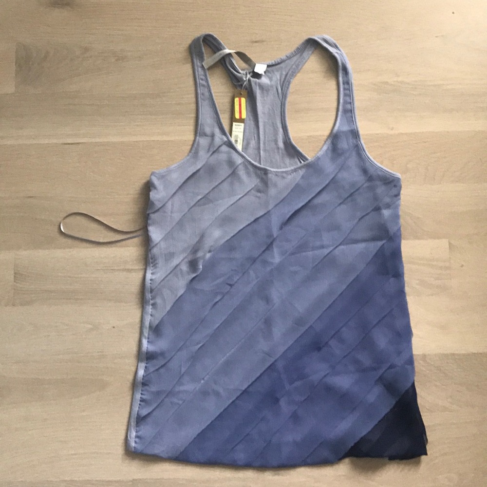 Tank top shirt